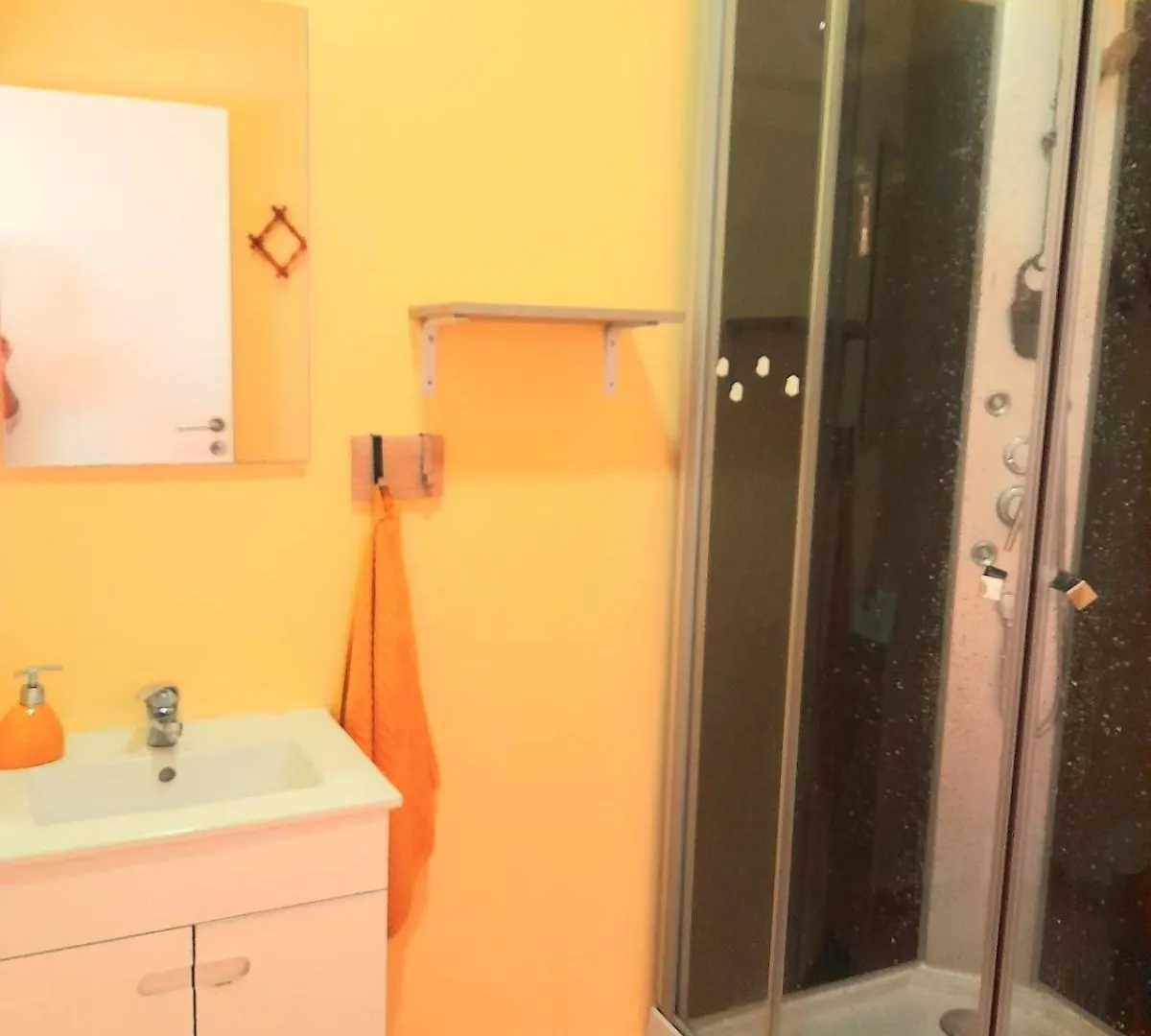 Lisbon Metro Arroios Apartment