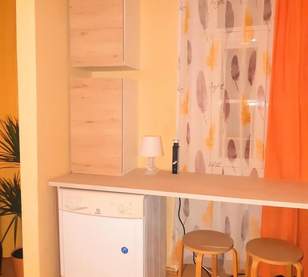 Lisbon Metro Arroios Apartment 0*,