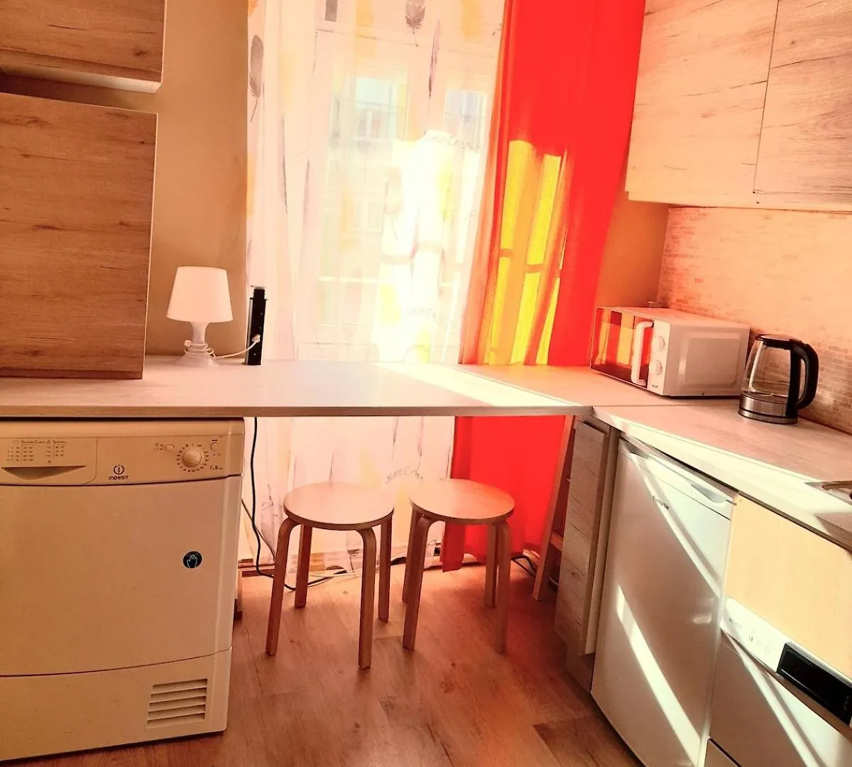 Lisbon Metro Arroios Apartment